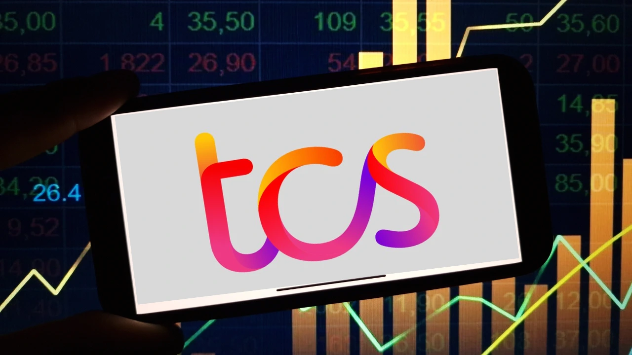 TCS के Q1FY26 नतीजे – मिला-जुला प्रदर्शन TCS Q1FY26 नतीजे