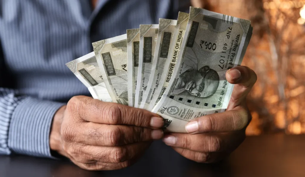 Central government employees awaiting 8th Pay Commission salary hike announcement