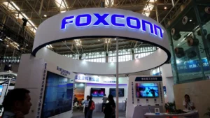 Foxconn के iPhone प्लांट से चीनी इंजीनियरों की वापसी