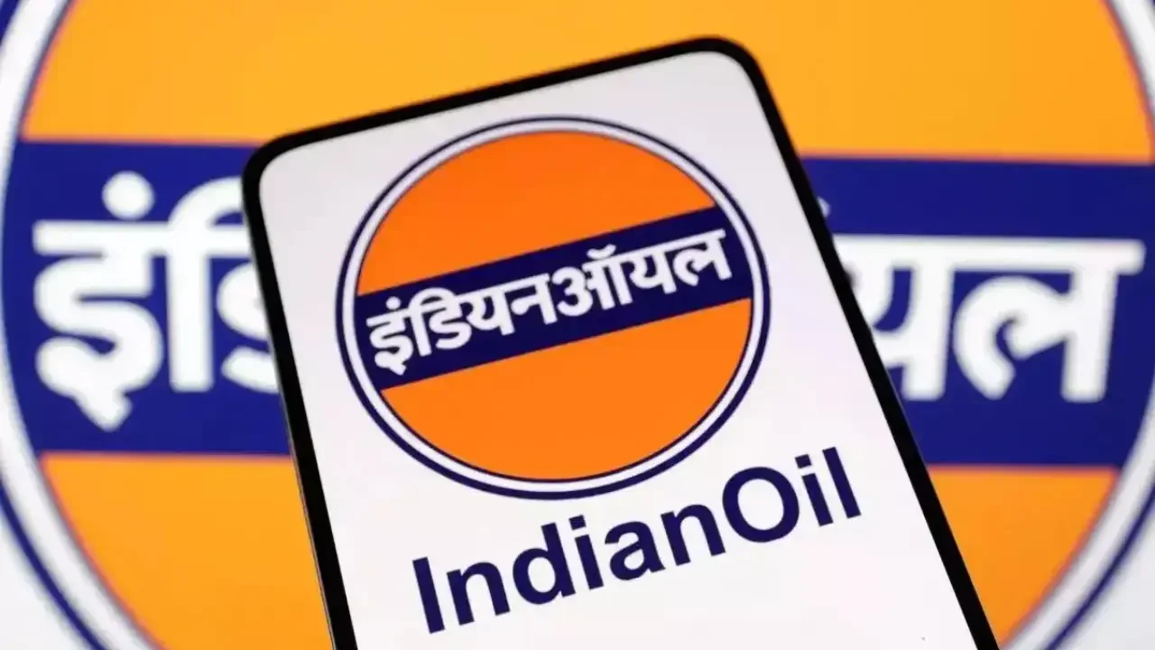 IOC Q4 FY25 Results – Net Profit Rises 58% to ₹8,124 Cr, Dividend of ₹3 Declared Indian Oil Corporation Q4 FY25 परिणाम: शुद्ध लाभ ₹8,124 करोड़, डिविडेंड ₹3 प्रति शेयर